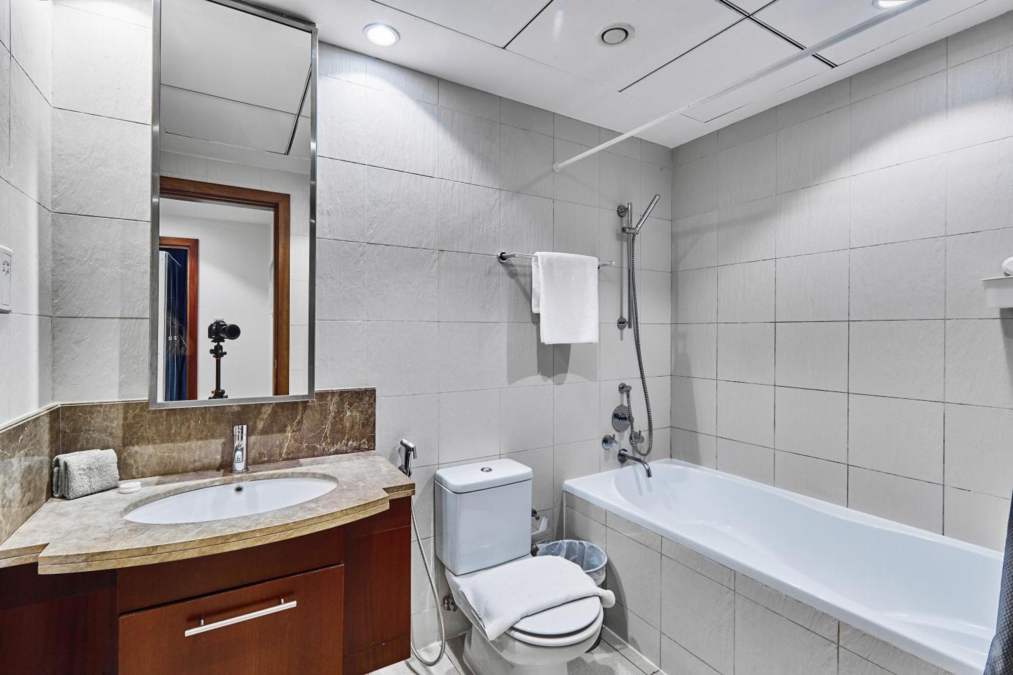 Shukran Homes Lux 1Br With Fountains View Dubai Exteriör bild